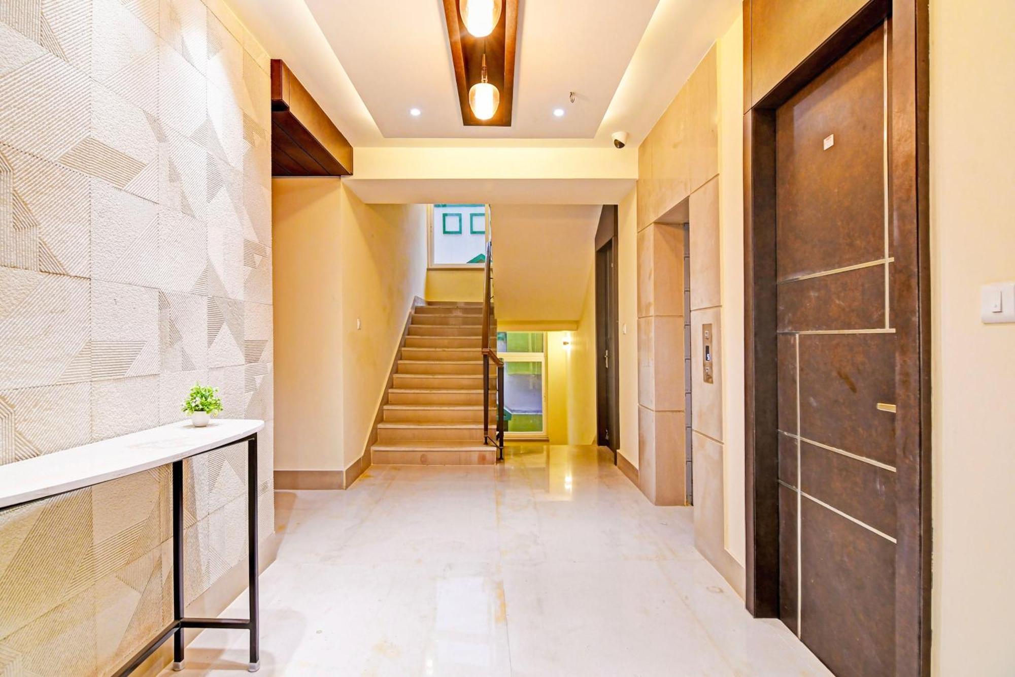 Super Hotel O Samotel Kalkuta Zewnętrze zdjęcie